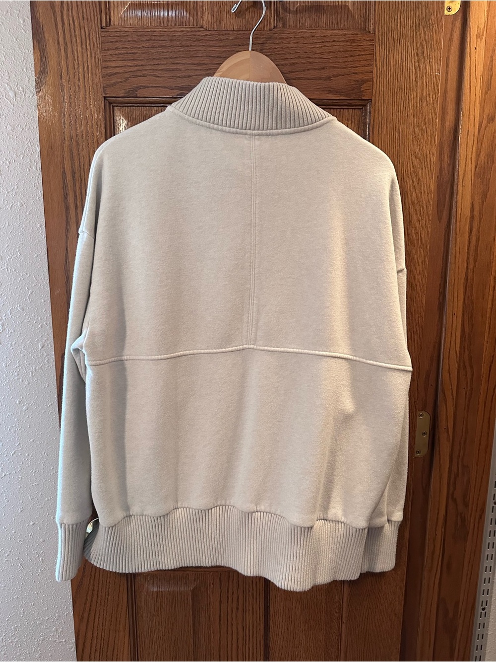 Varley Cream Ribbed Button-Up Bomber Jacket - Picture 2 of 5